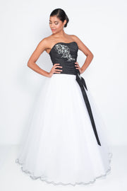 'SENORITA' Embroidered Bodice Bow Tulle Ball Gown | Black White