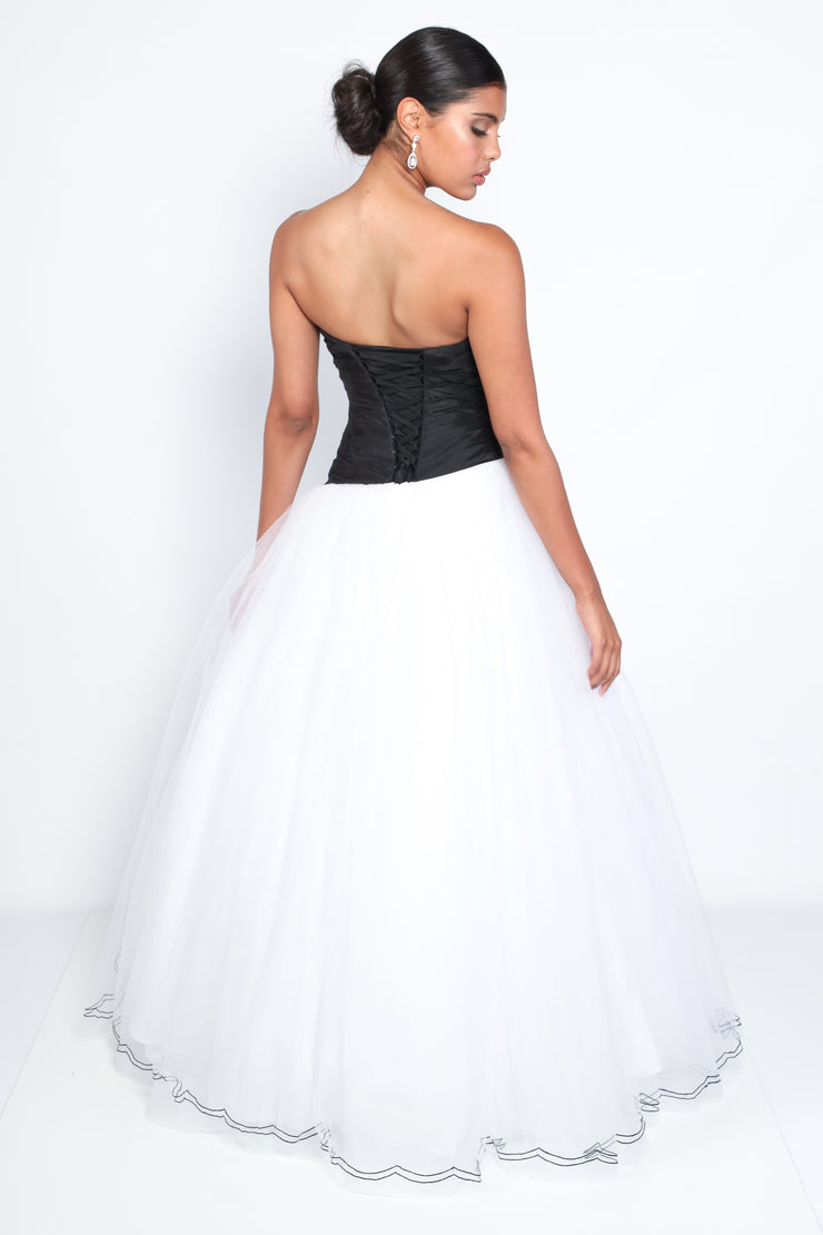 'SENORITA' Embroidered Bodice Bow Tulle Ball Gown | Black White